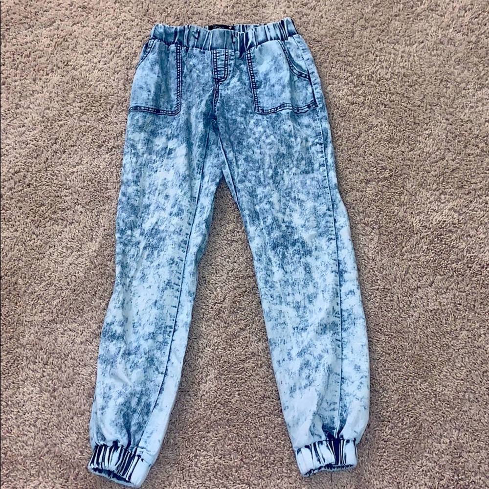 denim pants